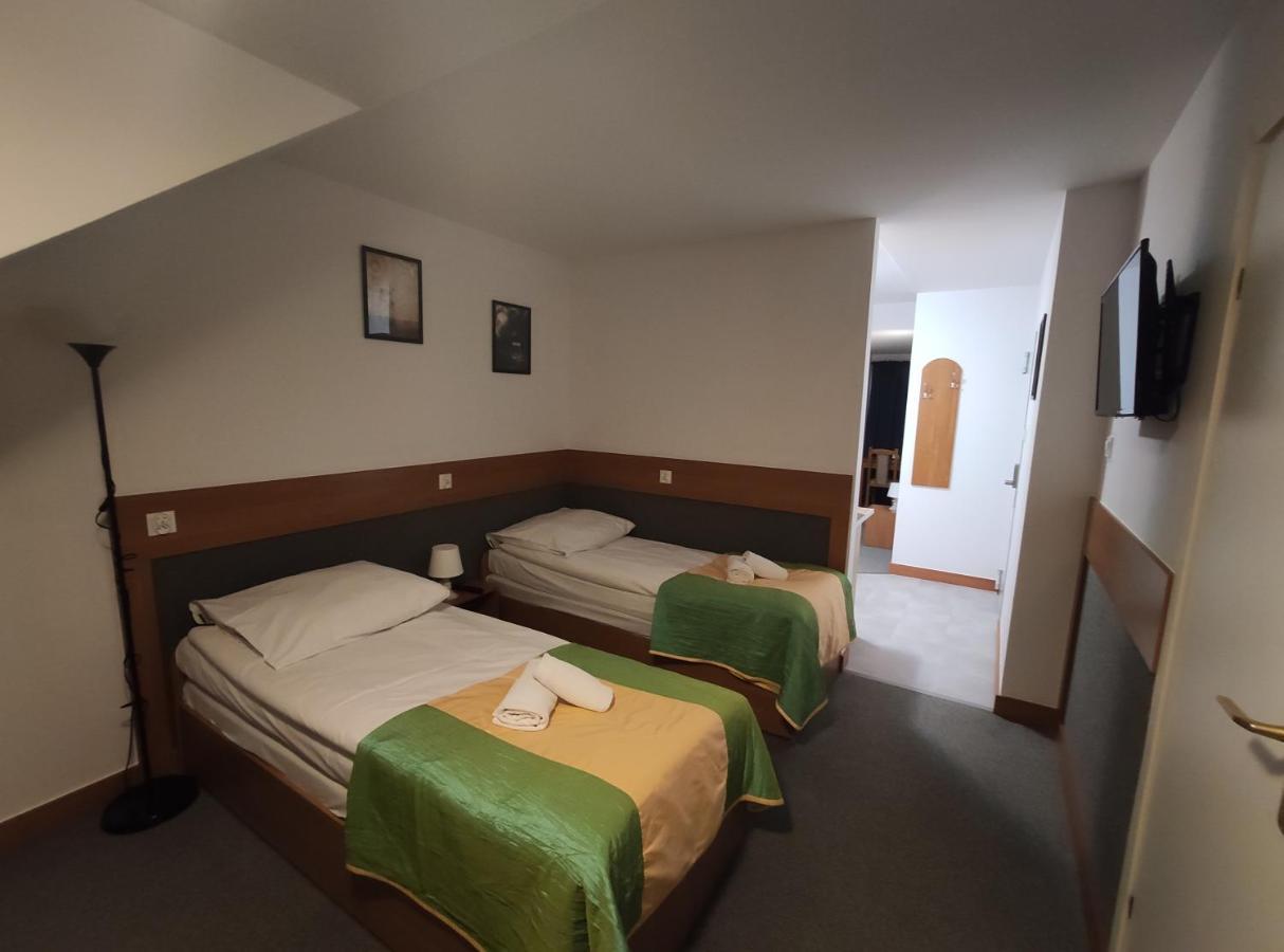 Aparthotel Arkadia Płock Kültér fotó